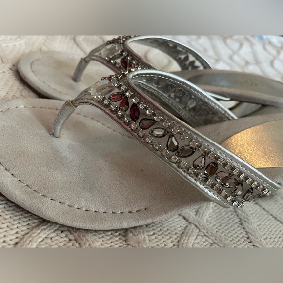 East 5th Elegant Silver Women's Rhinestone Sandals Women’s size 8.5 - Picture 10 of 11